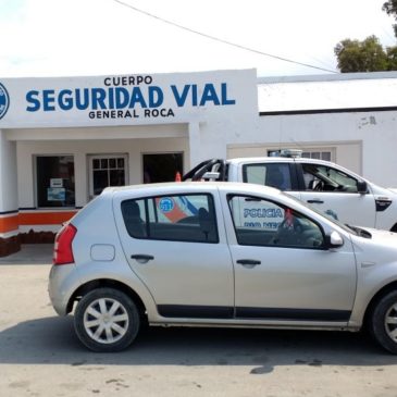 Retienen automóvil con pedido de secuestro