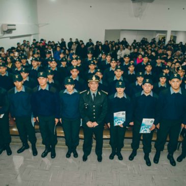 Egresaron 95 nuevos Agentes policiales de las Escuelas de Los Menucos y Sierra Grande