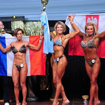 Empleada policial se consagró campeona mundial de fitness en Francia