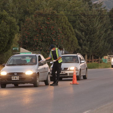 Siguen las detenciones en la Zona Andina por no respetar el aislamiento