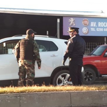 El Jefe de Policía continúa acompañando a los efectivos de Roca y Cervantes