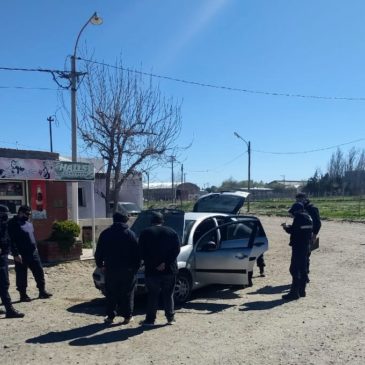 Un detenido por agredir a la Policía llevaba una importante suma de dinero