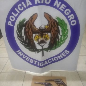 En un allanamiento la Policía de Río Negro secuestró dos armas de fuego y proyectiles