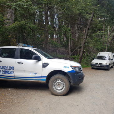 Detuvieron a dos sujetos que sustrajeron elementos de un auto en Circuito Chico