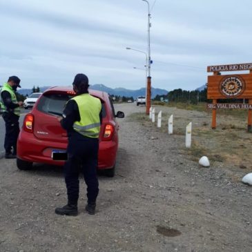 Venían desde Neuquén y uno de ellos tenía pedido de captura