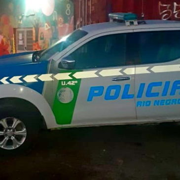 Rápida intervención policial para detener a un sujeto que agredía a su pareja en Bariloche