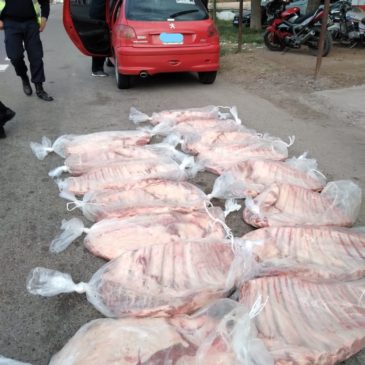 Policía decomisó carne que era transportada de manera ilegal