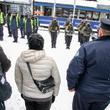 Más de 100 efectivos refuerzan la seguridad durante la temporada invernal en la Zona Andina