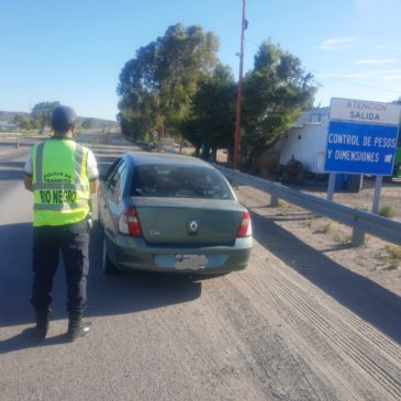 Chichinales: la Policía retuvo un auto con pedido de secuestro