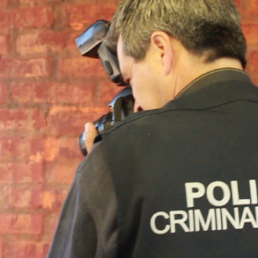 Policía junto el Ministerio Público continúa trabajando en el marco de un presunto crimen en Cipolletti