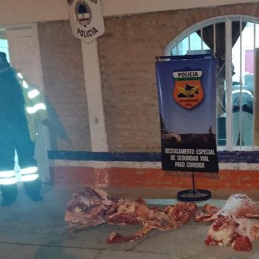 Policía decomisó 180 kilos de carne y secuestró un arma de fuego en Paso Córdoba