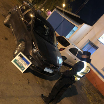 La Policía secuestró un vehículo que poseía diferentes irregularidades en Cipolletti