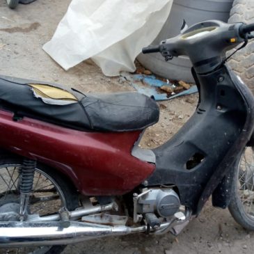 Allanamiento en Roca: incautaron una motocicleta, elementos robados y marihuana