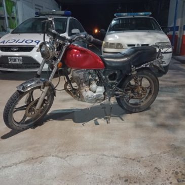 Recuperan moto robada en Villa Regina