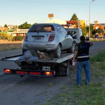 Operativo vehicular en Viedma: se secuestraron un auto y dos motos por presentar irregularidades