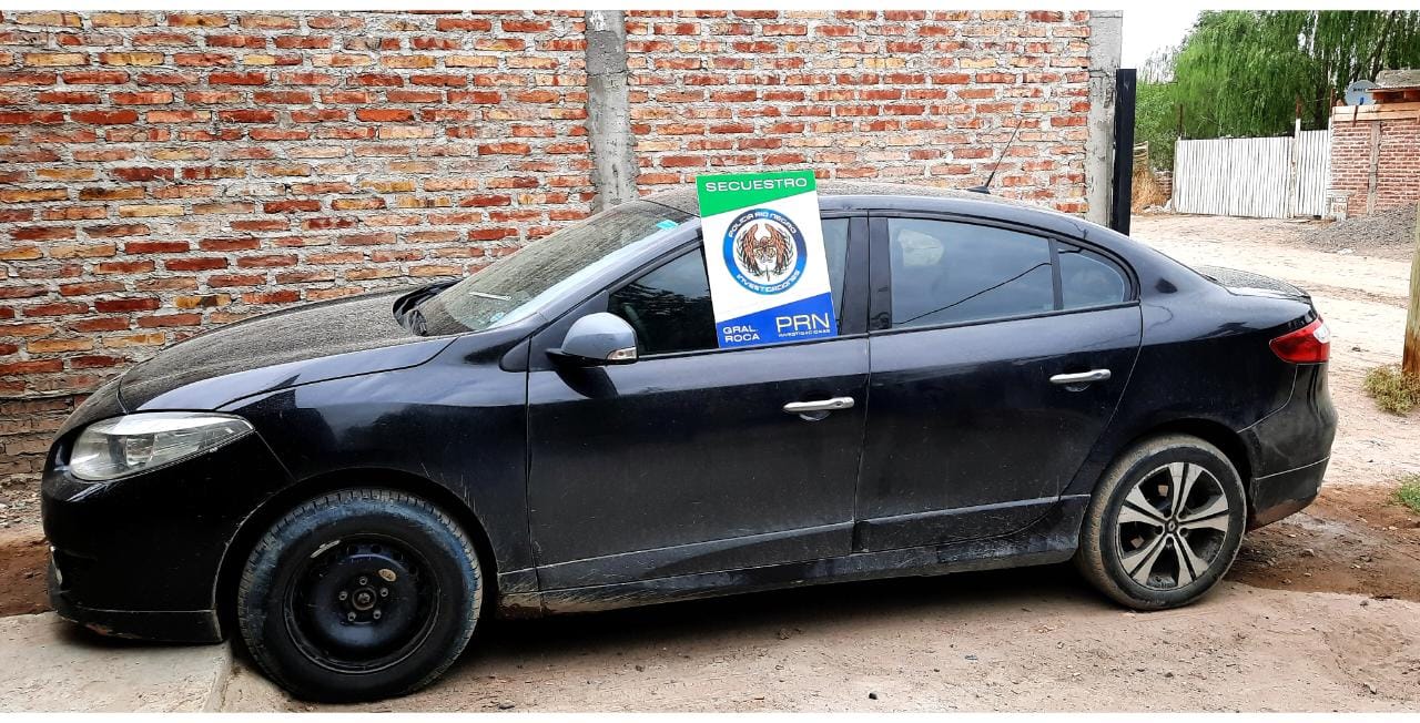POLICIALES: La Policía secuestró un auto y plantas de marihuana en un allanamiento en Roca
