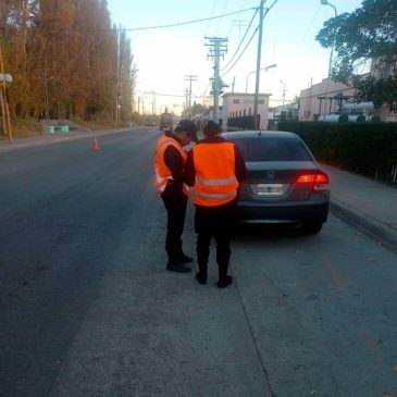 Policía identificó más de 160 vehículos durante el fin de semana en Villa Regina