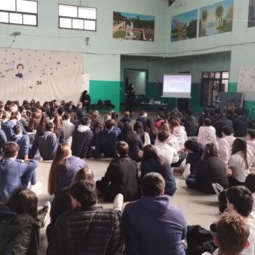 La Comisaría de la Familia de Viedma participó en talleres sobre la problemática juvenil de acoso entre pares