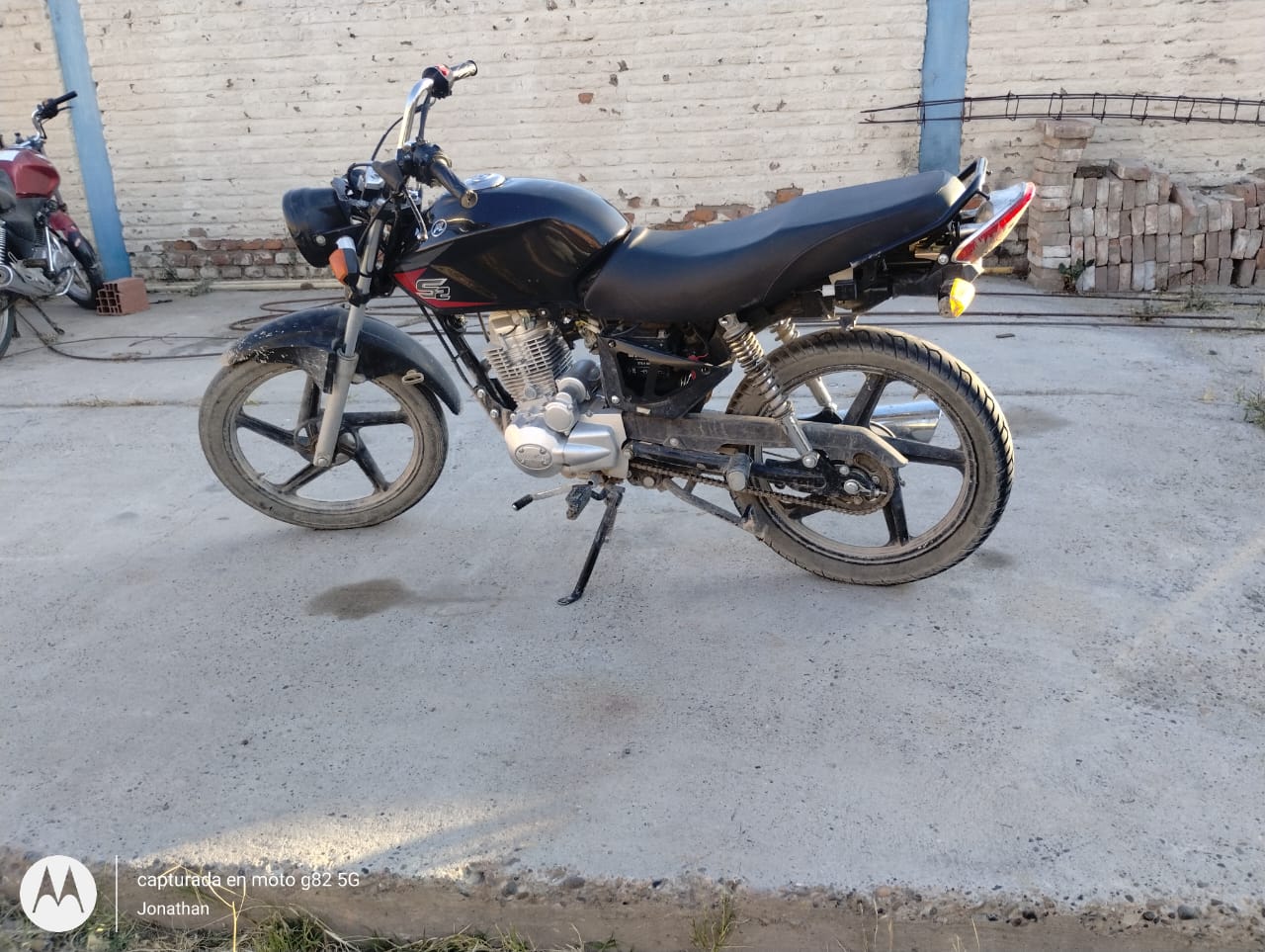 POLICIALES: La Policía de Río Negro secuestró un auto y dos motos en diversos operativos en General Roca