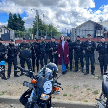 La vicepresidenta de la Nación agradeció a la Policía de Río Negro por el acompañamiento  durante su visita a Bariloche