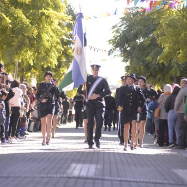 Aniversario 245 de Viedma: destacada participación de la Policía en el Desfile Cívico Militar