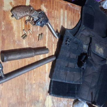 Secuestro de armas y municiones en allanamientos realizados en Viedma