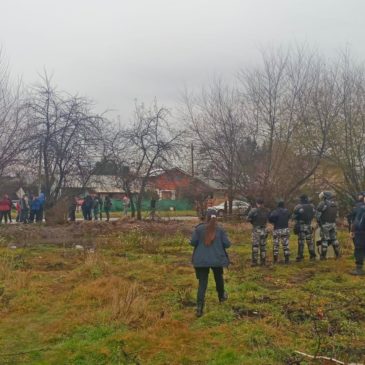 Personal policial desarticuló un intento de usurpación en una propiedad de El Bolsón