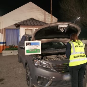 La Policía incautó un auto por figurar como robado y tener adulteraciones