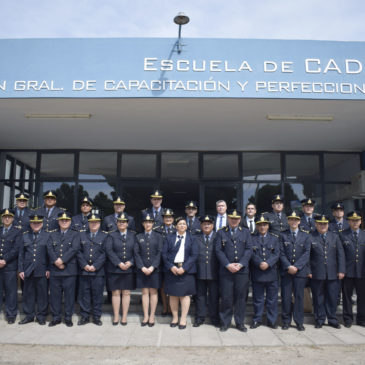 La Policía de Río Negro otorgó certificados de perfeccionamiento jerárquico a comisarios