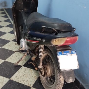 Abandonó una moto robada y la Policía lo atrapó