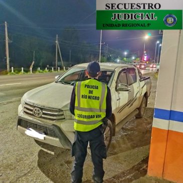 Cipolletti: dos personas quedaron detenidas tras sustraer neumáticos