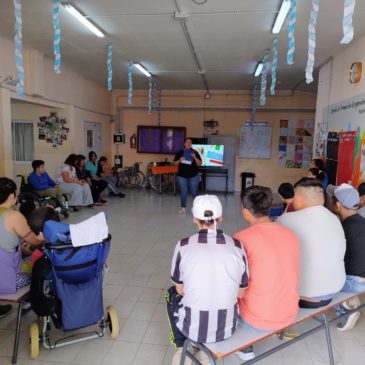 La Comisaría de la Familia de Allen brindó un taller acerca de los peligros del Grooming