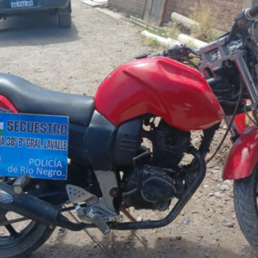 Policía recuperó una motocicleta robada en Viedma