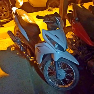 Tras una extensa persecución, la Policía recuperó una moto robada y demoró al joven conductor