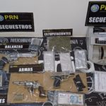 La policía secuestro drogas y armas en Roca, tras una denuncia al 080O-DROGRAS