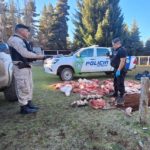 La Policía detuvo a un sujeto que huyó de un control vial e intimidó al personal con un cuchillo