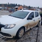 La Policía secuestró un auto y halló en el baúl elementos que sustrajeron a varios damnificados