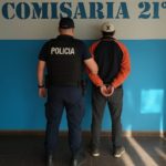 Policía detiene a un hombre prófugo y recupera una motocicleta robada