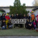La Comisaría de la Familia de Bariloche llevó alegría a niñas y niños de la Línea Sur con una donación solidaria