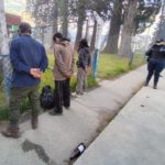 Tres detenidos por sustraer un teléfono y robar una caja registradora de un comercio